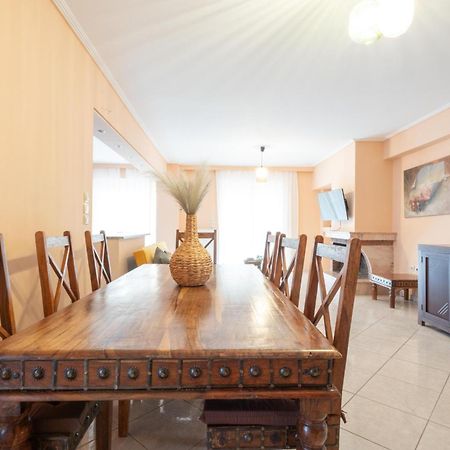 Luxury And Spacious Apt For 6 Guests Atina Dış mekan fotoğraf