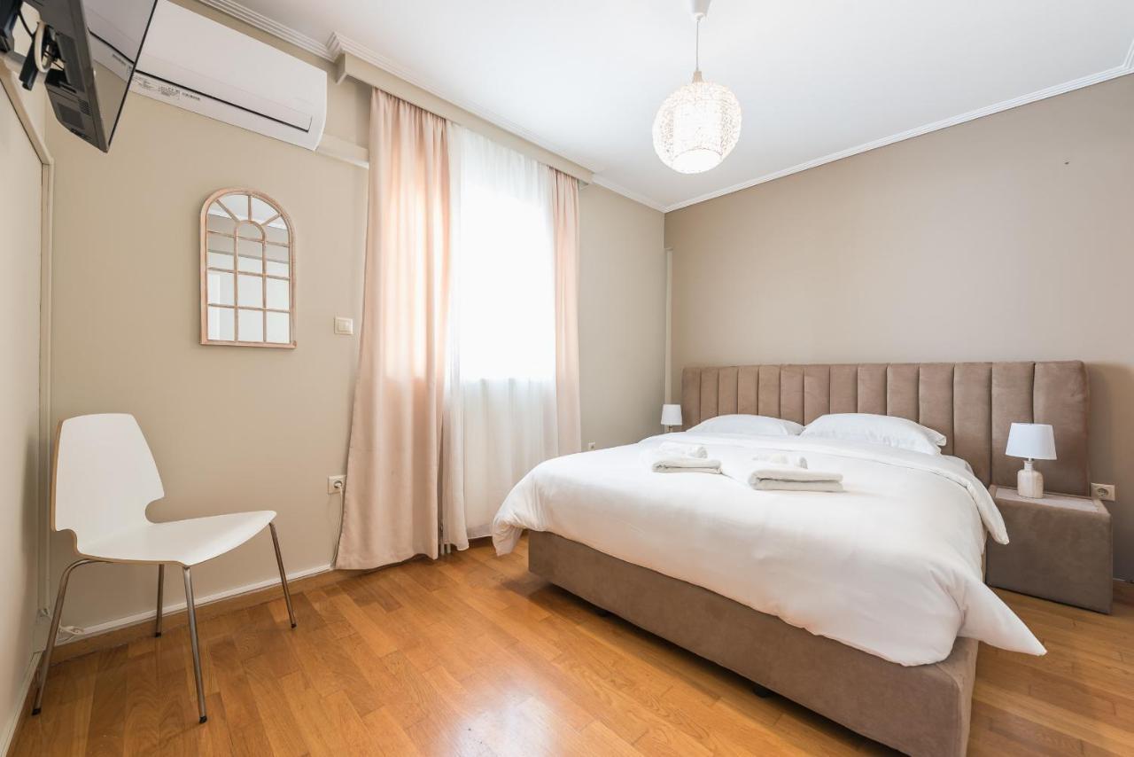 Luxury And Spacious Apt For 6 Guests Atina Dış mekan fotoğraf