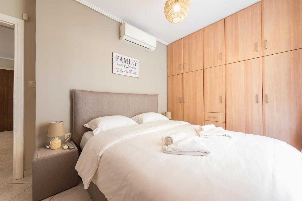 Luxury And Spacious Apt For 6 Guests Atina Dış mekan fotoğraf