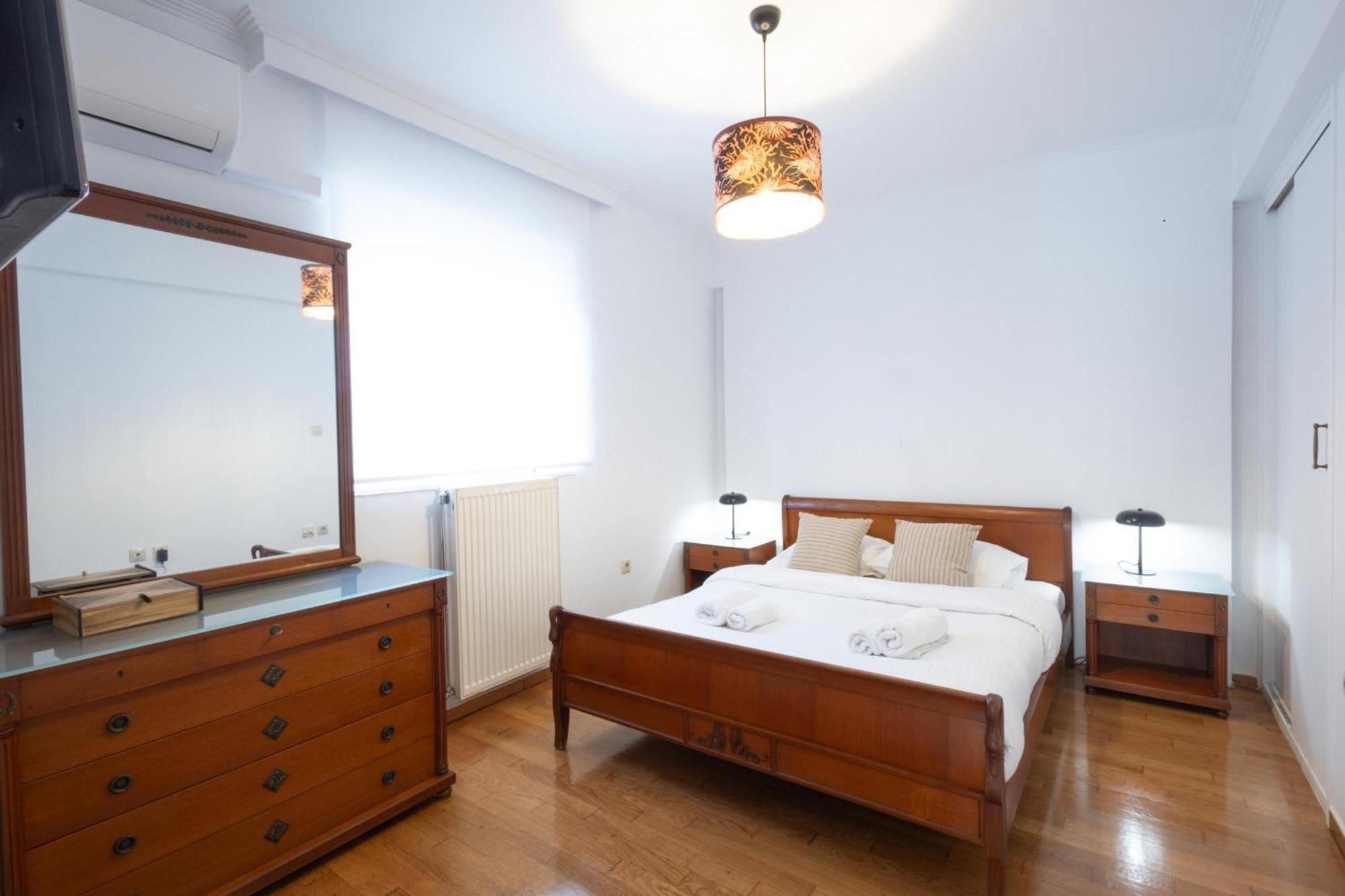 Luxury And Spacious Apt For 6 Guests Atina Dış mekan fotoğraf